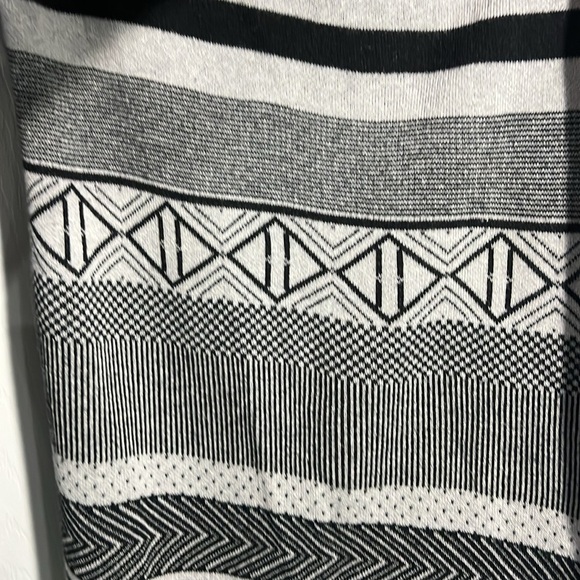 Ruby Moon Women’s Open Front Cardigan/Duster Black Gray, White - Size Medium - Picture 3 of 7